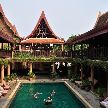 Ruean Thai Hotel Сукотай Екстериор снимка